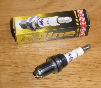(Bild für) ZÜNDKERZE BRISK DR15TCY-1 DR15TCY1 1448 FÜR/KOMPATIBEL ZU O.E. TEILENUMMERN ZU VERGLEICHSZWECKEN: 101000033AA 101000051AA 101000041AC 101000051AC EAN: 8595001312792