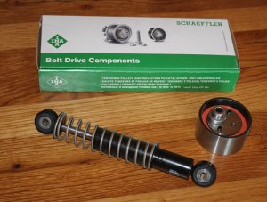 (Bild für) SPANNROLLE INKLUSIVE SCHWINGUNGSDÄMPFER LAGERWARE FÜR/KOMPATIBEL ZU AUDI V8 A8 S4 S6 O.E. TEILENUMMERN ZU VERGLEICHSZWECKEN: 077109243A 77109243A 077109246B 077109246A 077109246 531008110 EAN: 4046577092983